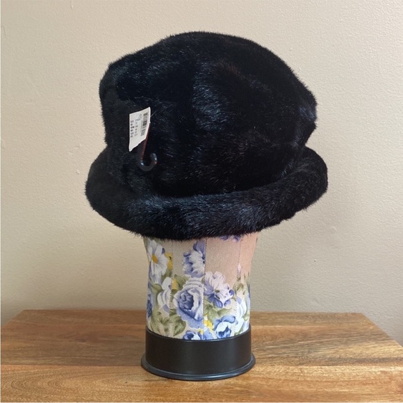 VTG Y2K Black Faux Fur Monster Goth Bucket Hat - Picture 3 of 8